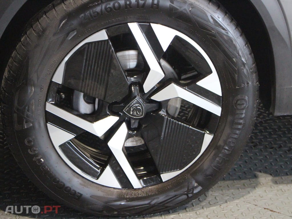 Peugeot 2008 1.2 PureTech Allure Pack EAT8