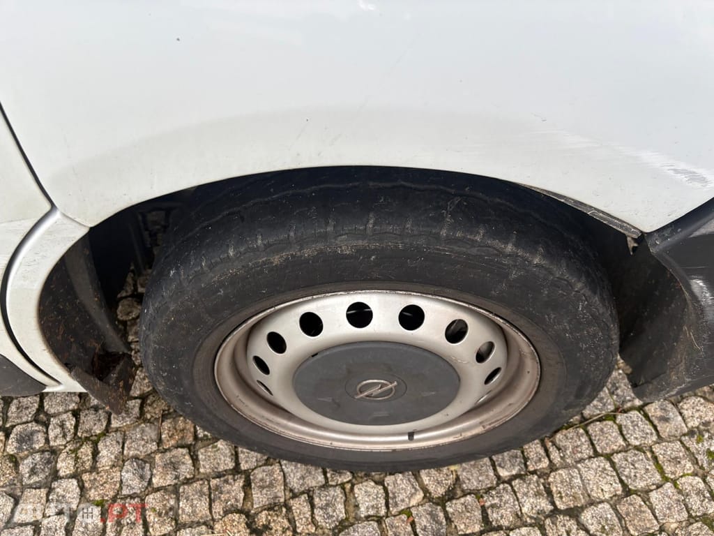 Opel Vivaro 2000 CDI