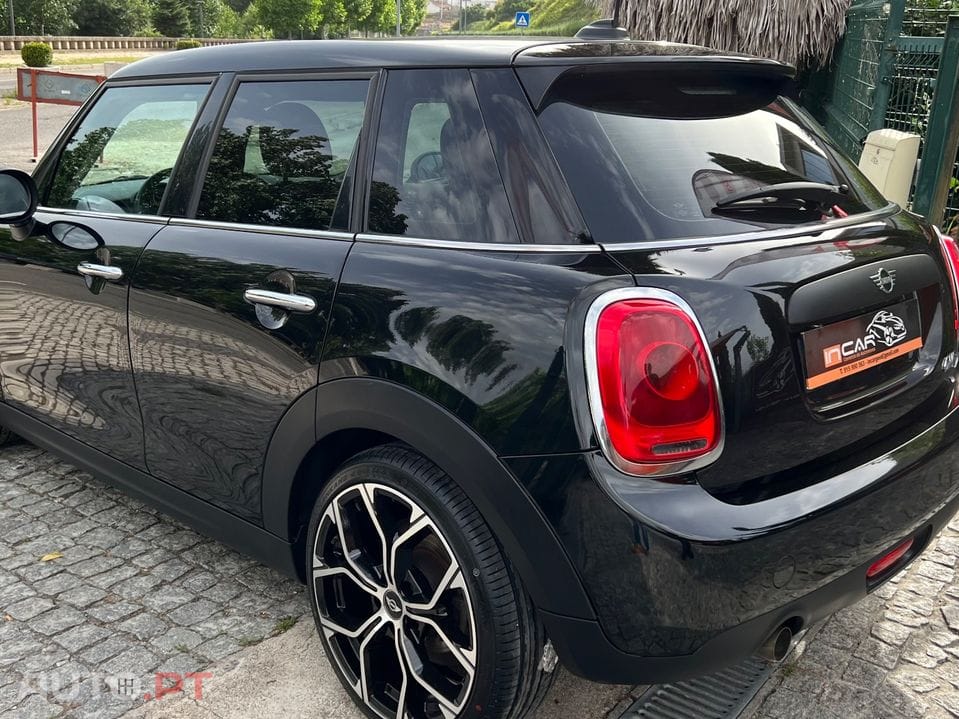 MINI Cooper One D