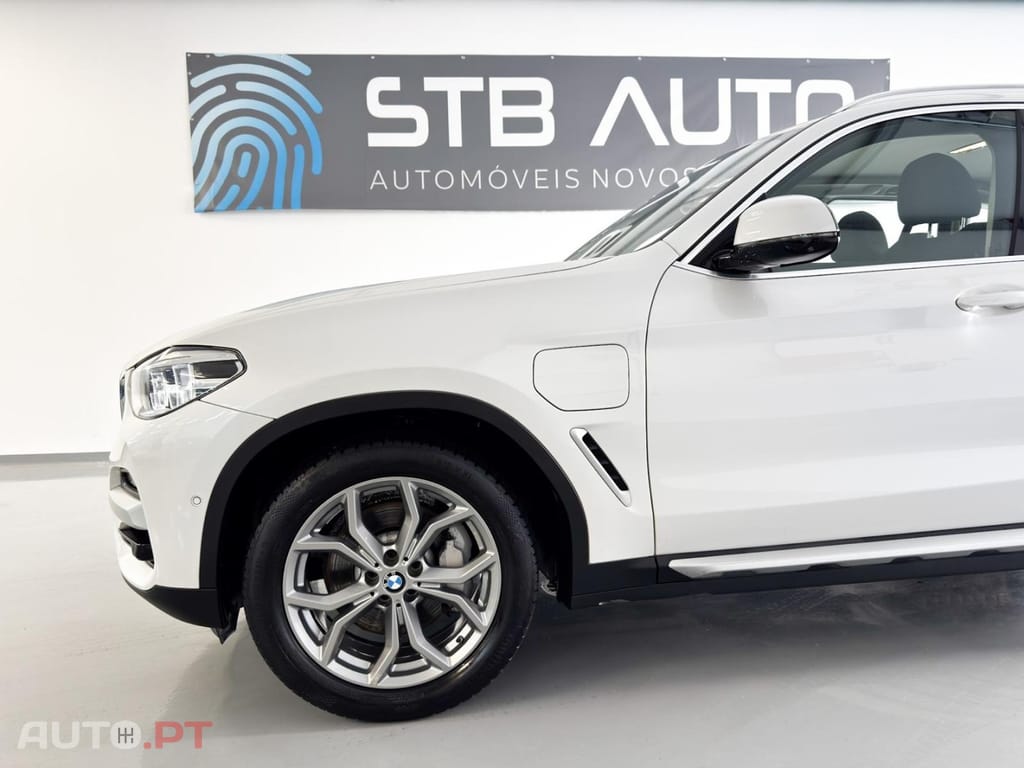 BMW X3 30 e xDrive xLine