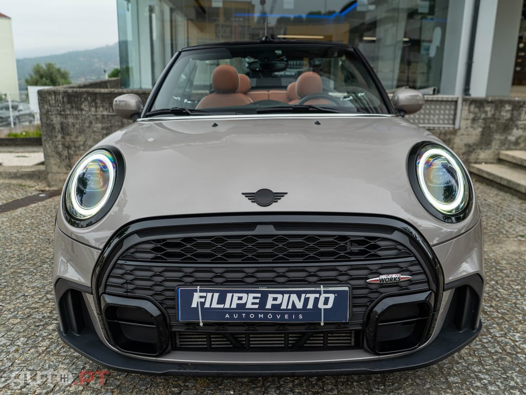 MINI Cabrio Cooper Premium Extra JCW Auto