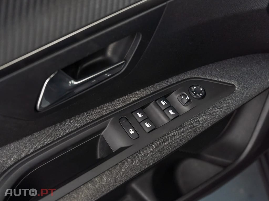 Peugeot 3008 1.5 BlueHDi Active Pack