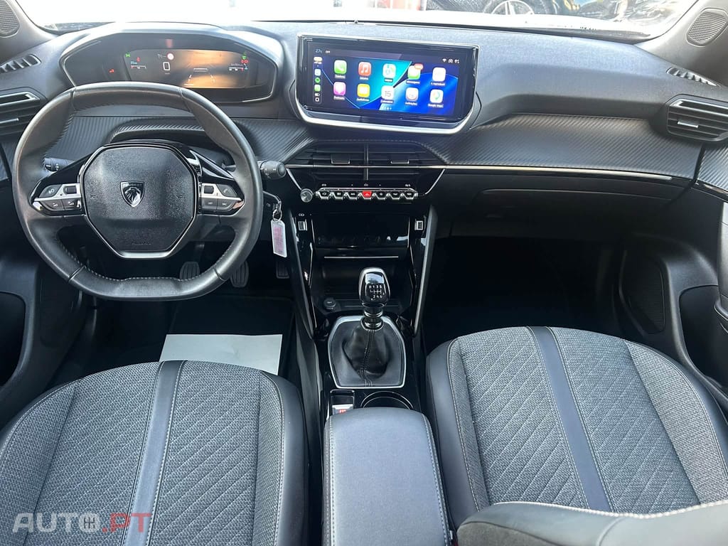 Peugeot 2008 1.2 Pure Tech Allure- Gasolina