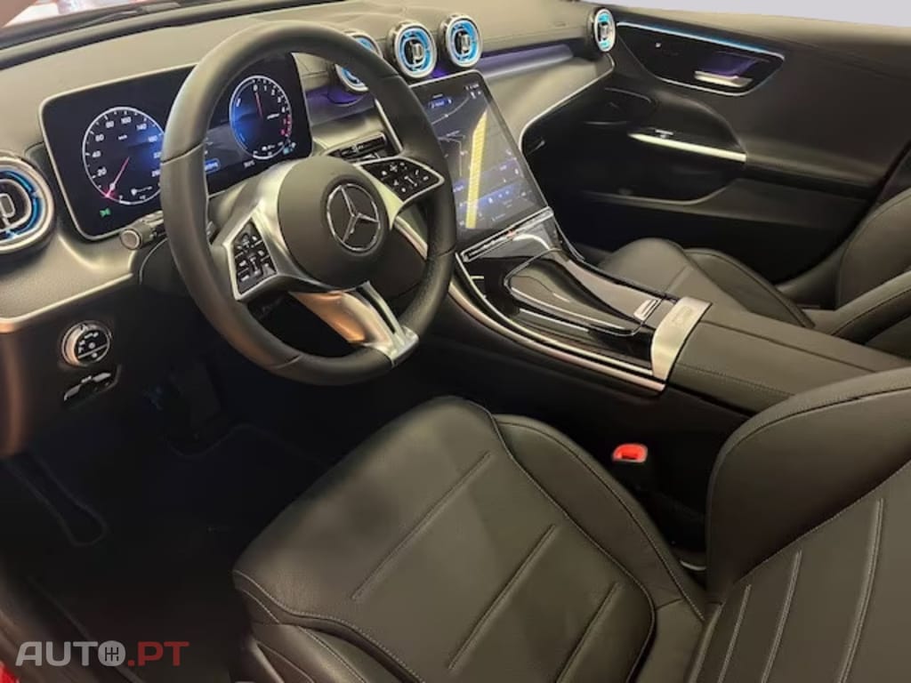 Mercedes-Benz C 300 I.V.A DEDUTIVEL de AMG