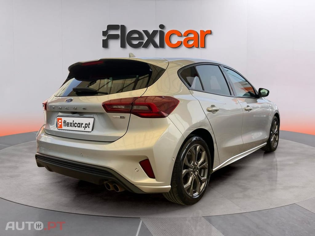 Ford Focus 1.0 EcoBoost MHEV ST-Line