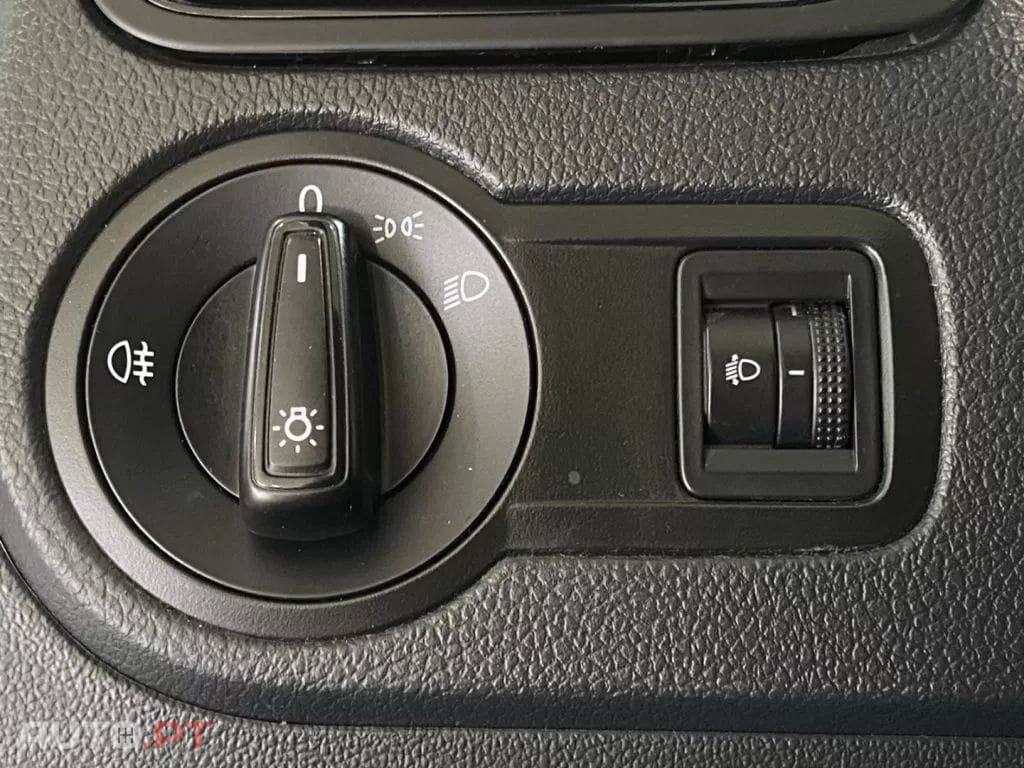 Volkswagen Polo 1.0 Confortline