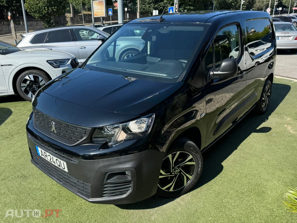 Peugeot Partner 1.5 BlueHDi Premium Standard