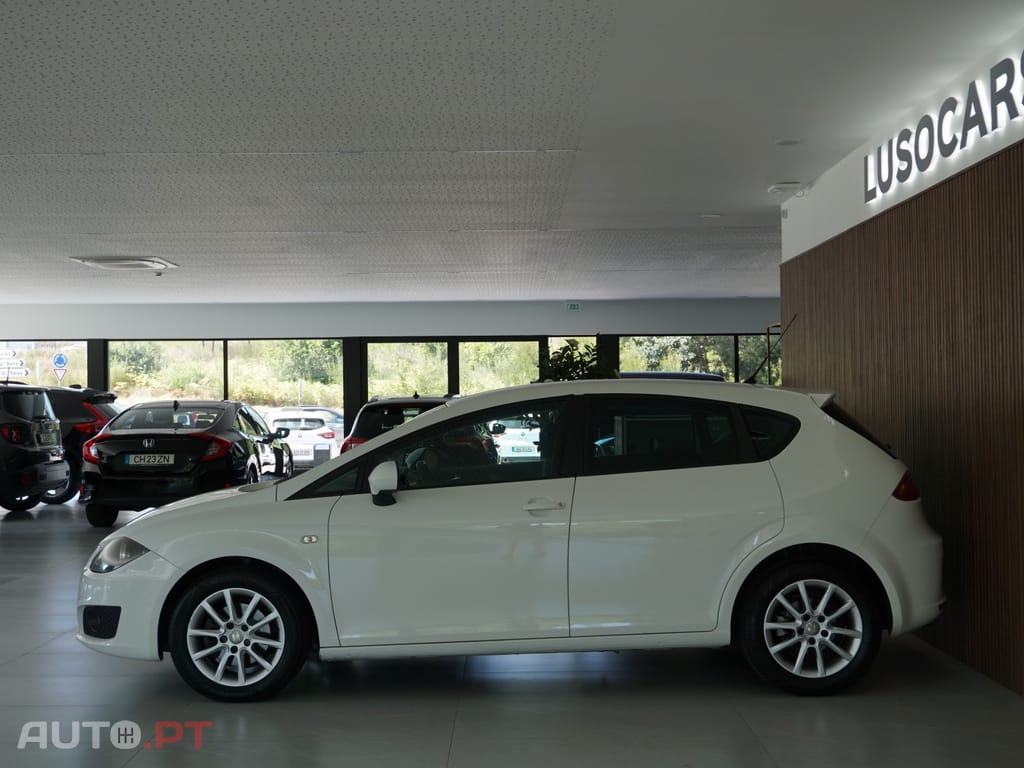 SEAT Leon 1.4 TSI Reference — fotografia 25