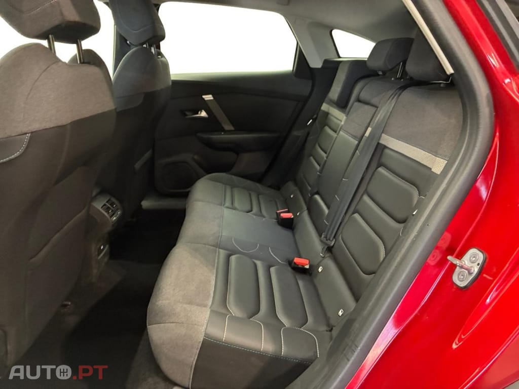 Citroen C4 1.5 BlueHDi Shine EAT8