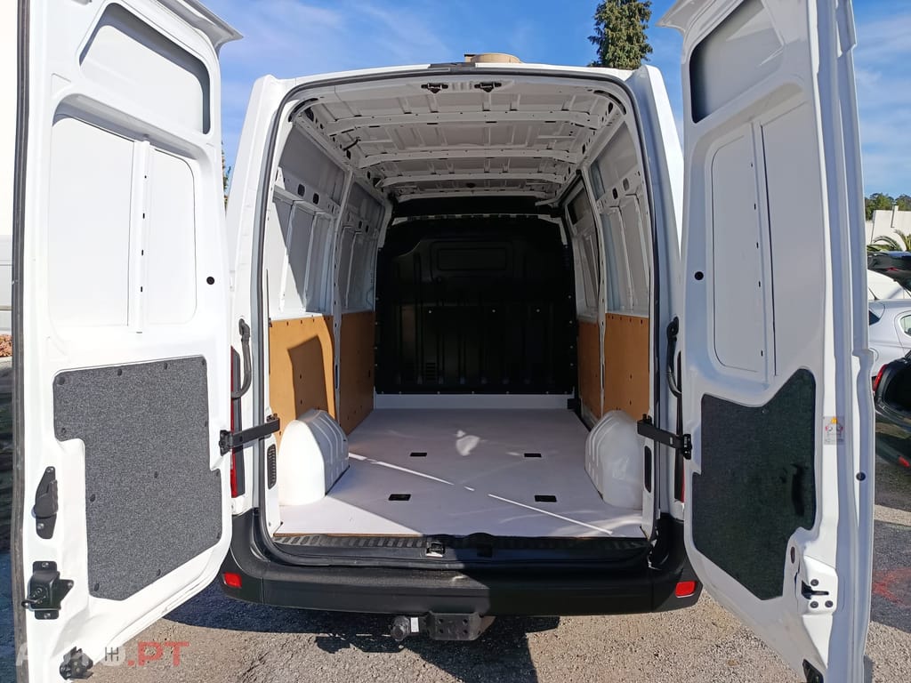 Renault Master 2.3 DCI 130cv L2H2