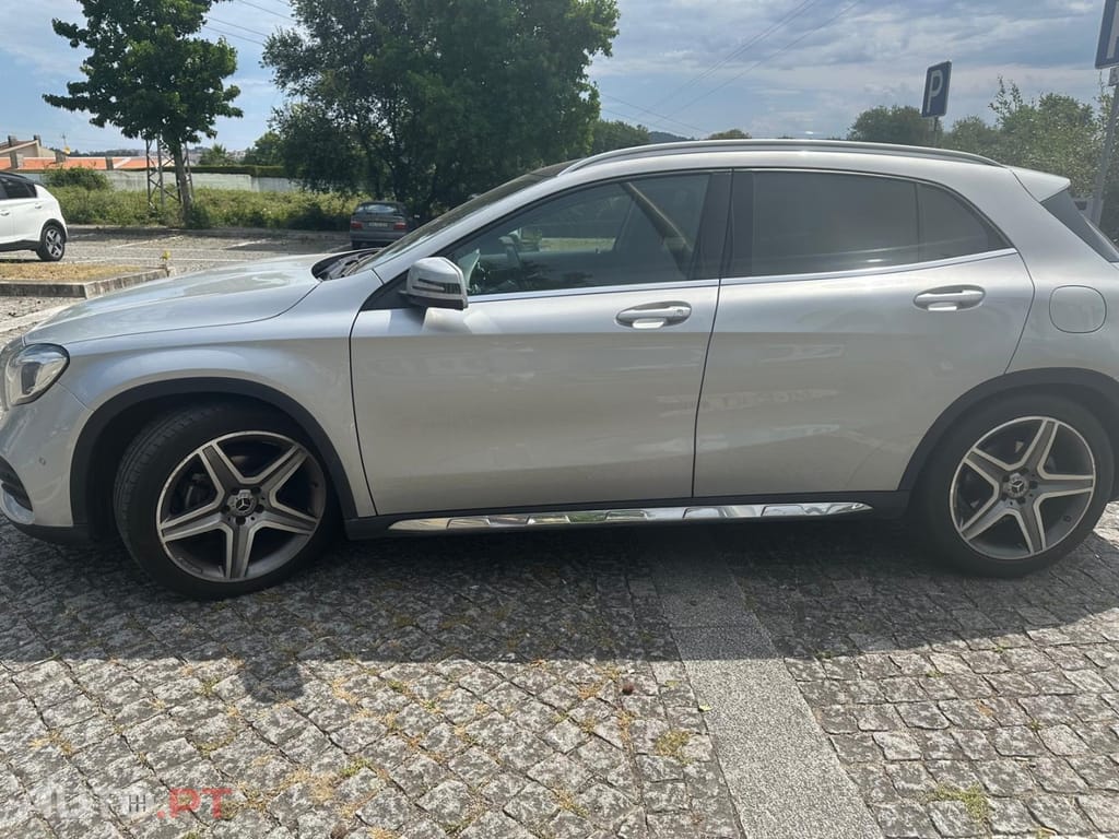 Mercedes-Benz GLA 200 d