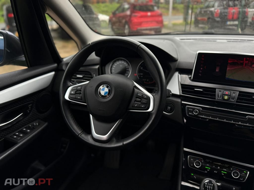BMW 218 d 7L Line Luxury