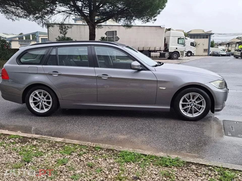 BMW 320 d Touring LifeStyle Auto
