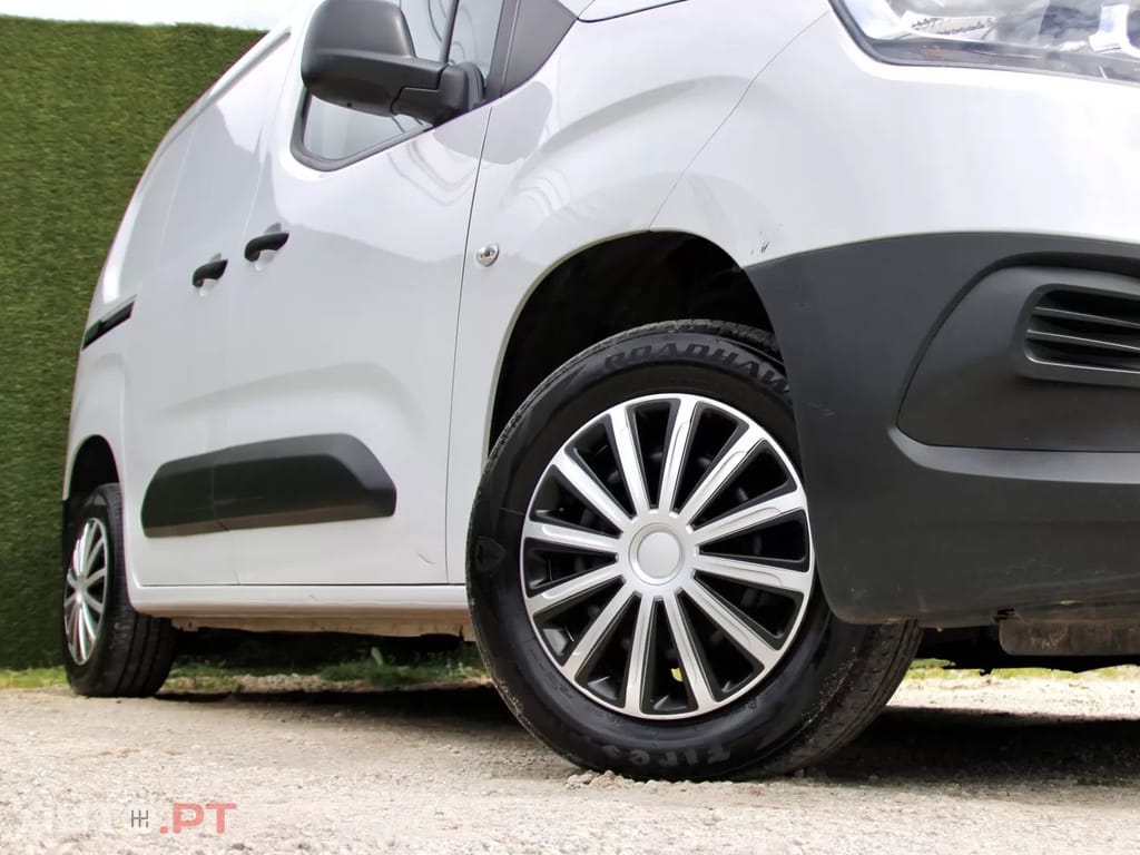 Toyota Proace City Proace City 1.5D L1 Comfort IVA DEDUTÍVEL