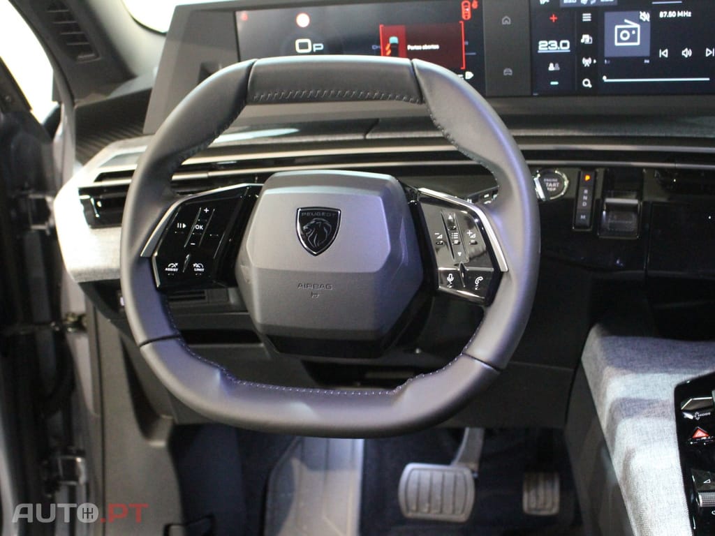 Peugeot 3008 1.2 Hybrid Allure e-DCS6