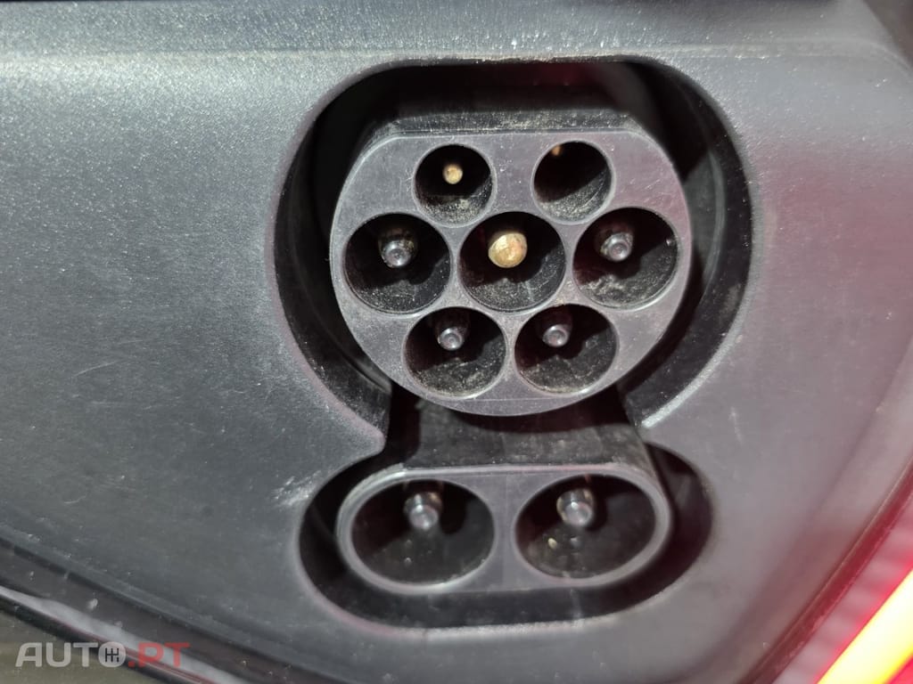 Tesla Model 3 LONG RANGE DUAL MOTOR