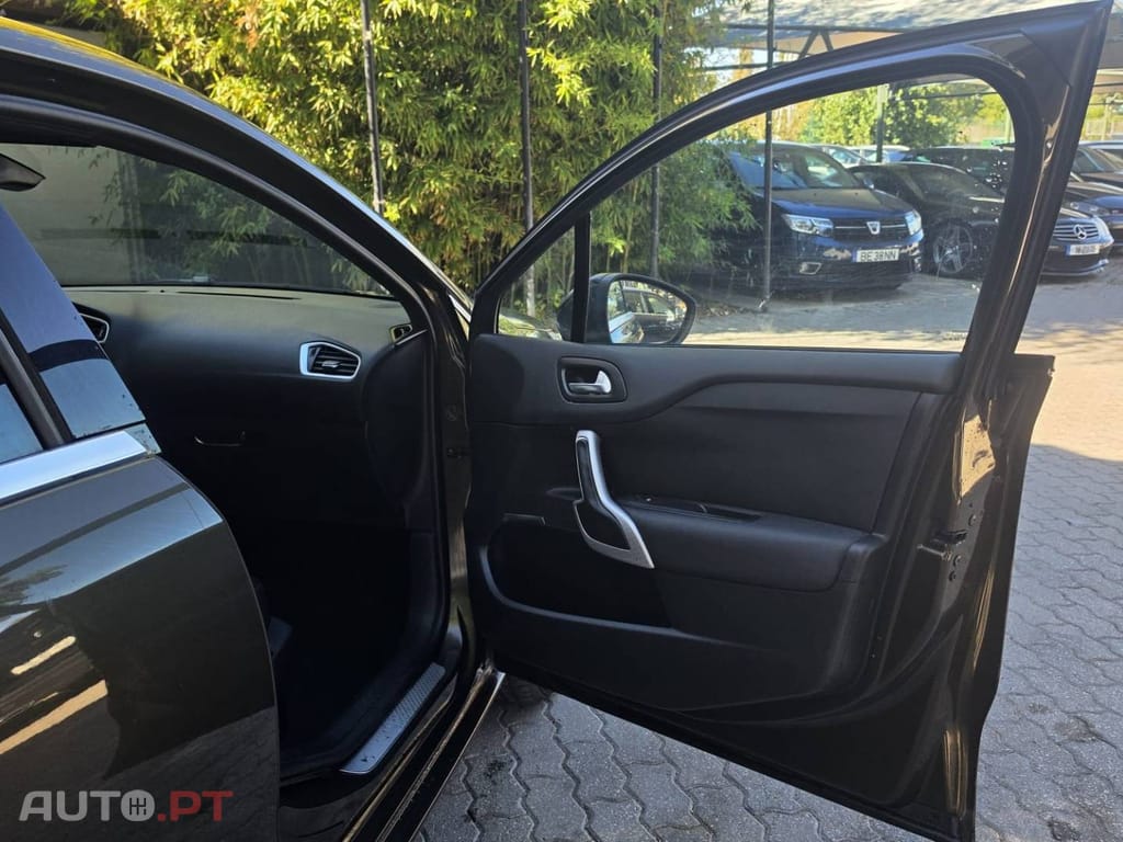 Citroen DS4 1.6 e-HDi So Chic CMP6