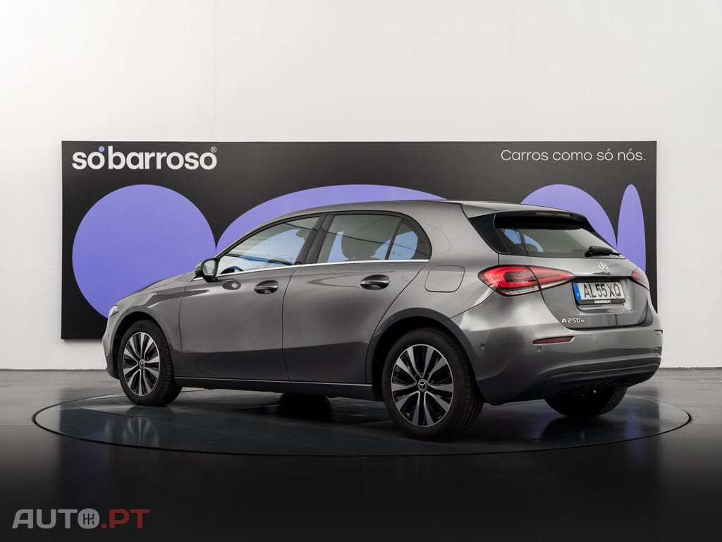 Mercedes-Benz A 250 e Style Plus