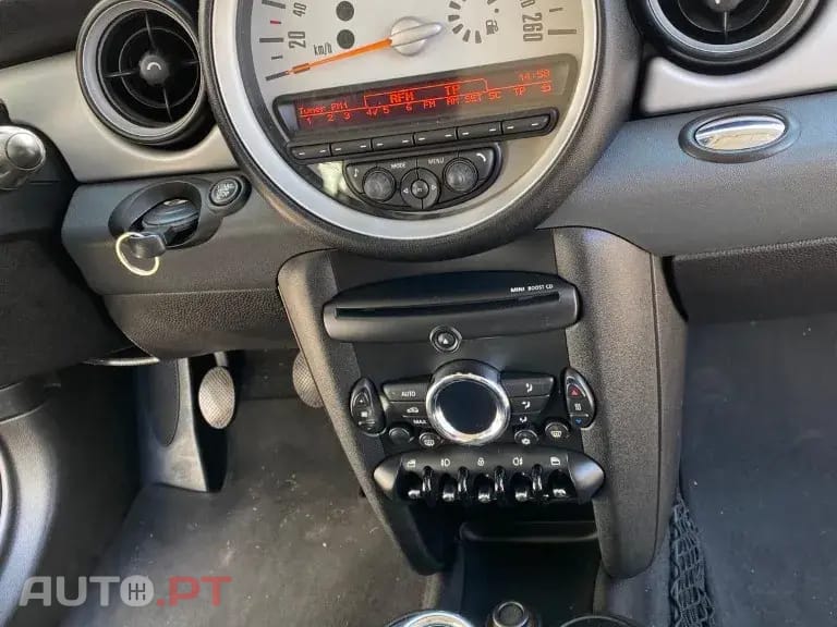 MINI Clubman Cooper D