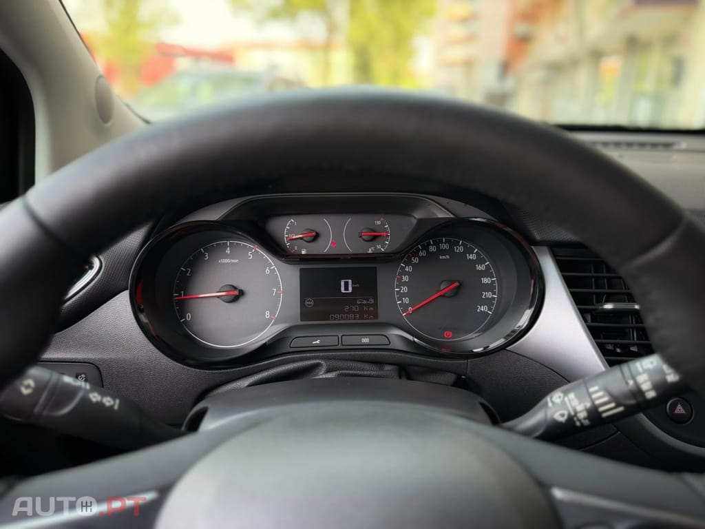 Opel Crossland 1.2 T Elegance