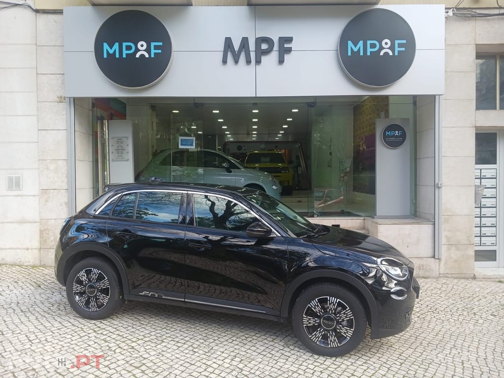 Fiat 600 1.2 Hybrid Icon