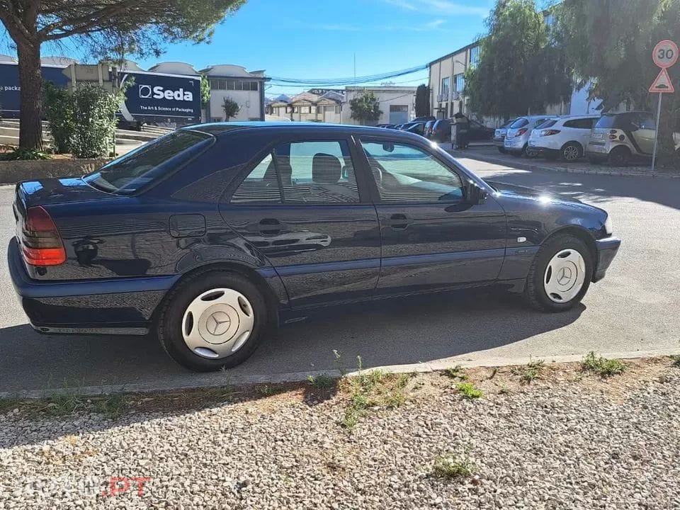 Mercedes-Benz C 180 Classic