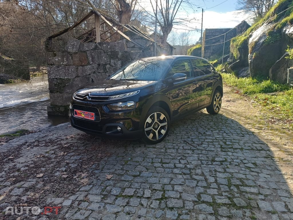 Citroen C4 Cactus BlueHDi 100 Stop&Start C-SERIES