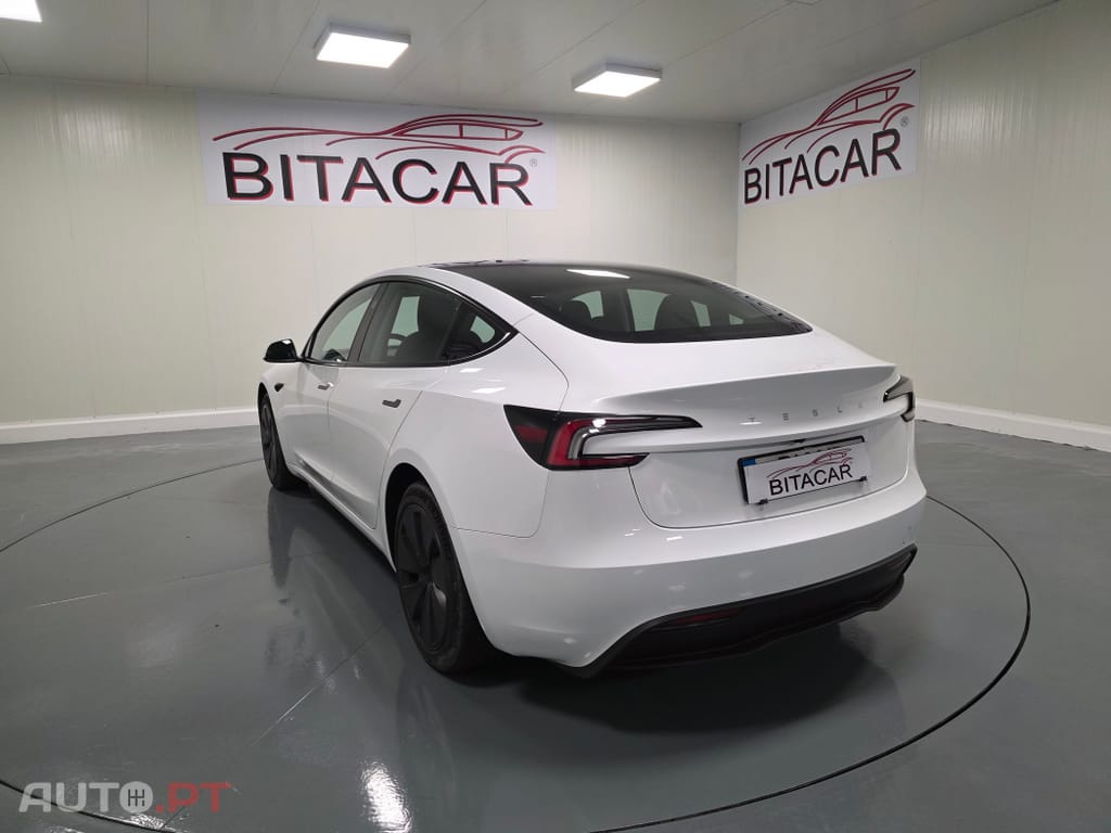 Tesla Model 3 Tração Traseira Premium