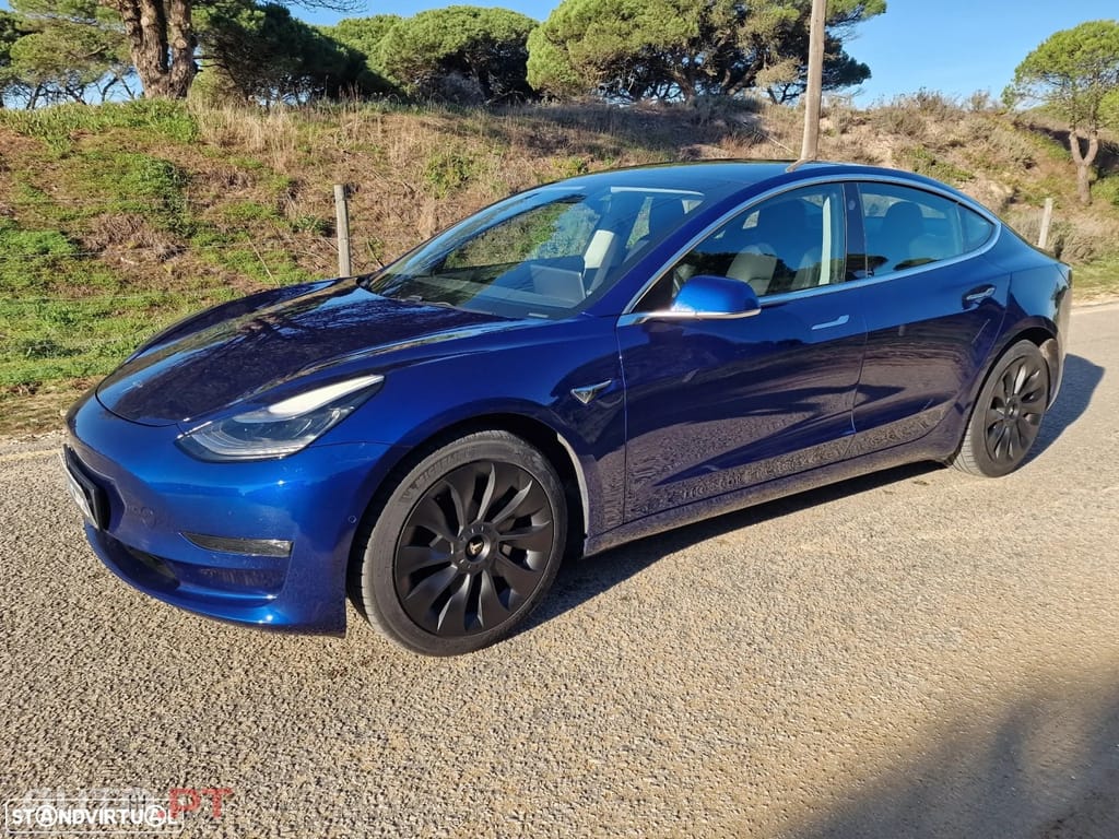 Tesla Model 3 AWD Dual Motor Performance