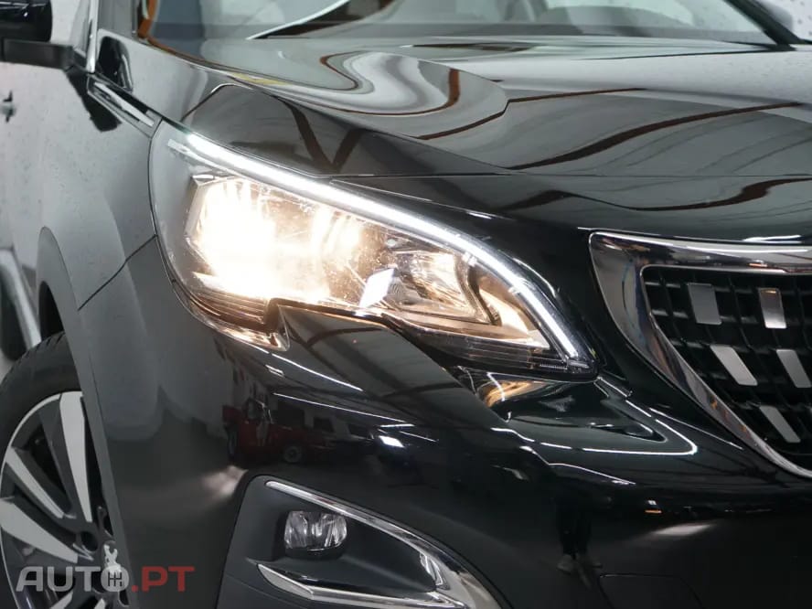 Peugeot 5008 1.2 PureTech Allure Pack