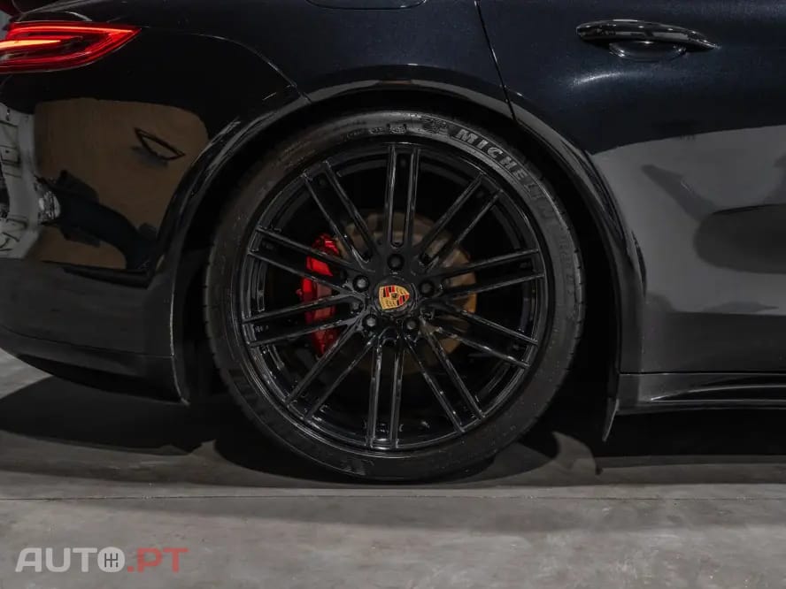 Porsche Panamera S PDK
