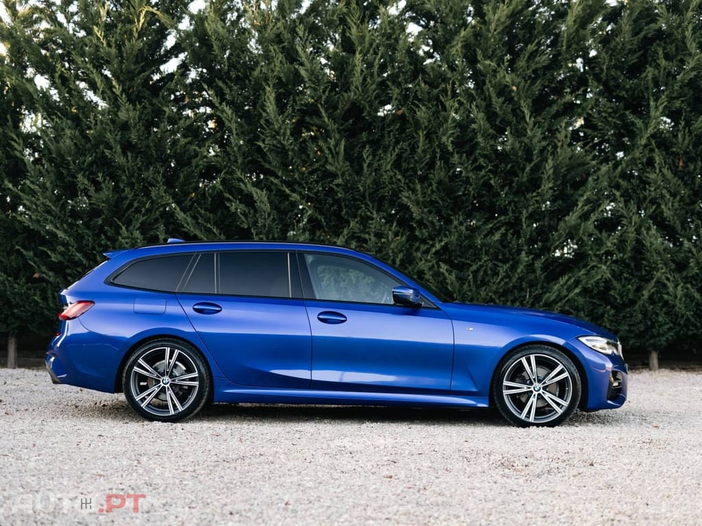 BMW 320 d Pack Desportivo M Auto