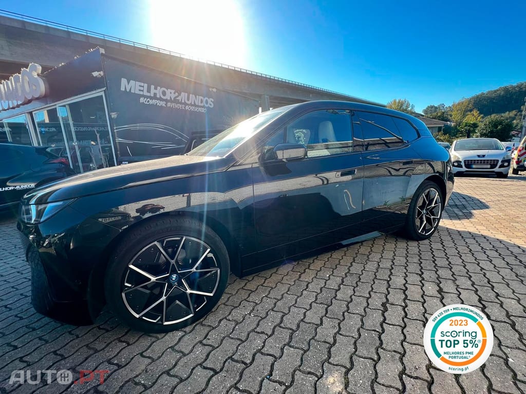 BMW iX xDrive50