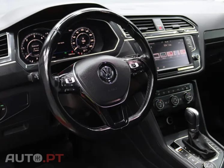 Volkswagen Tiguan 2.0 TDI Highline DSG 4Motion