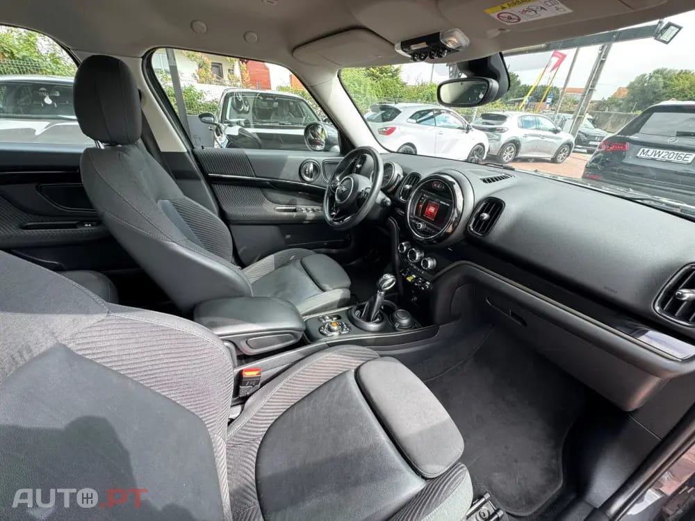 MINI Countryman Cooper SE ALL4 Auto