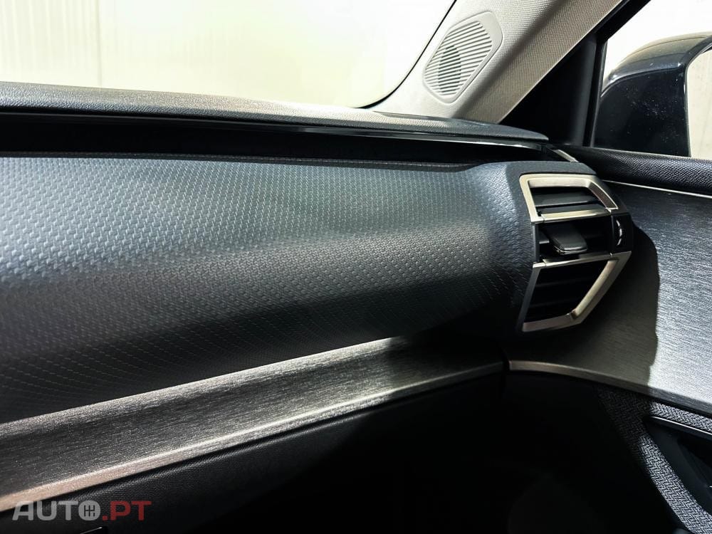 Citroen C5 X 1.6 Hybrid Feel Pack e-EAT8