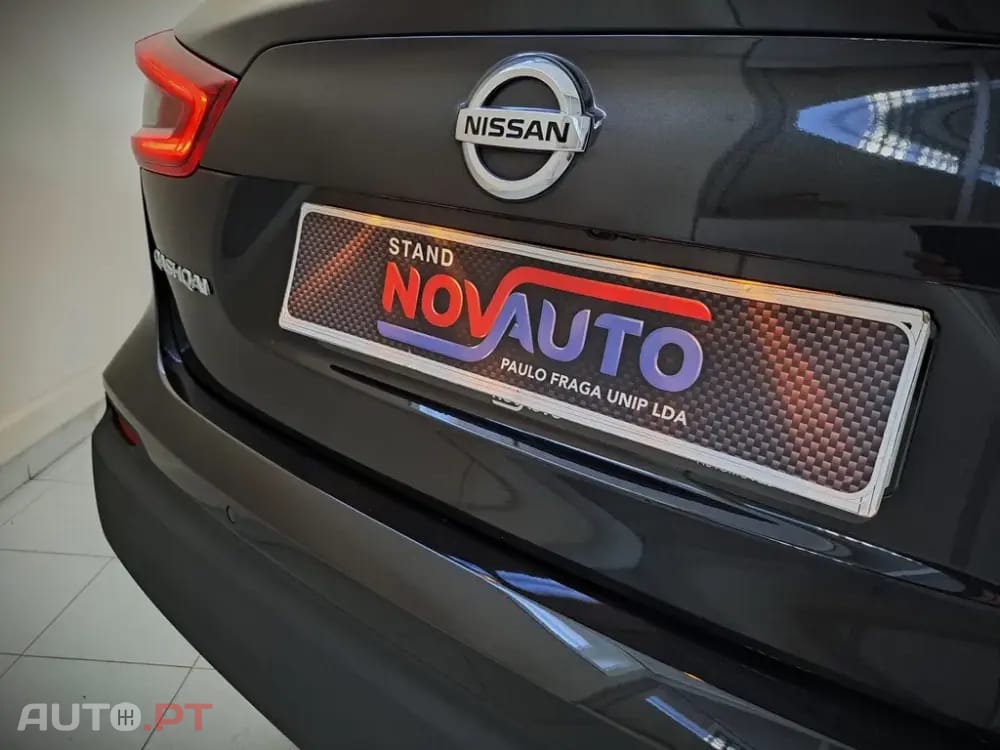 Nissan Qashqai 1.3 DIG-T N-Connecta J18