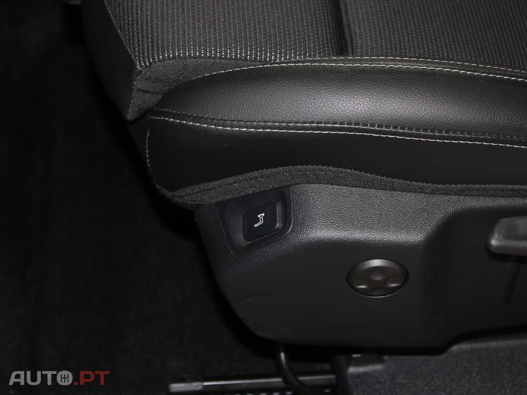 Opel Grandland (X) 1.2 T GS Line