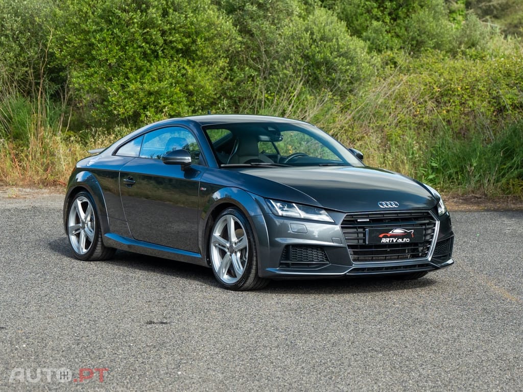 Audi TT 2.0 TFSI quattro S-line S tronic