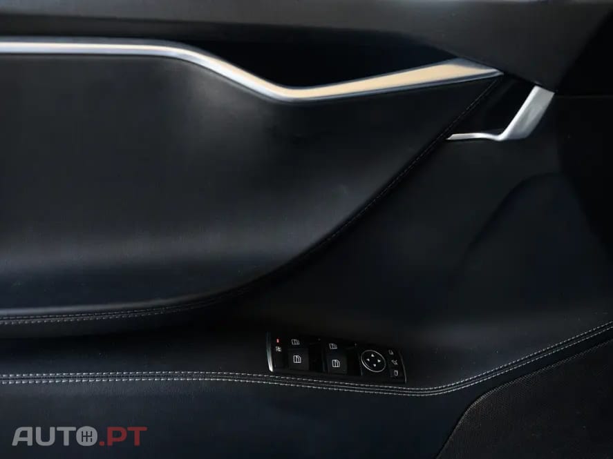 Tesla Model S Dual Motor AWD
