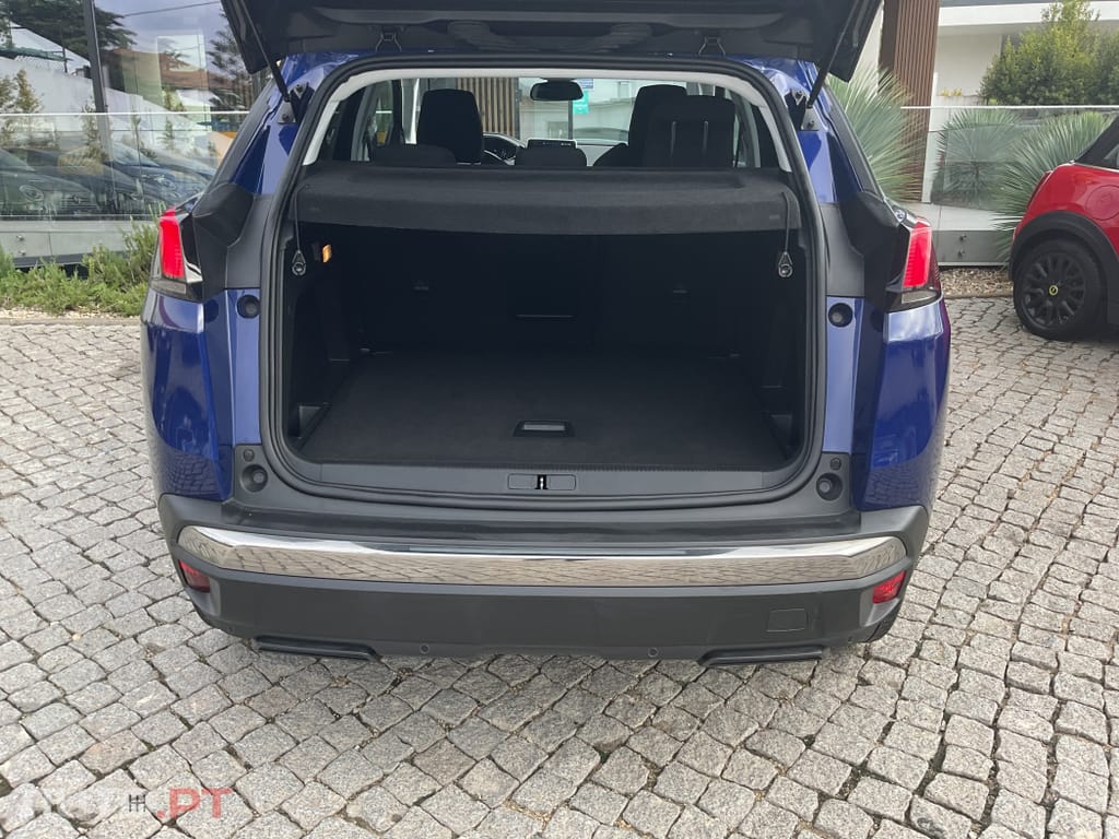 Peugeot 3008 1.5 BlueHDi Active