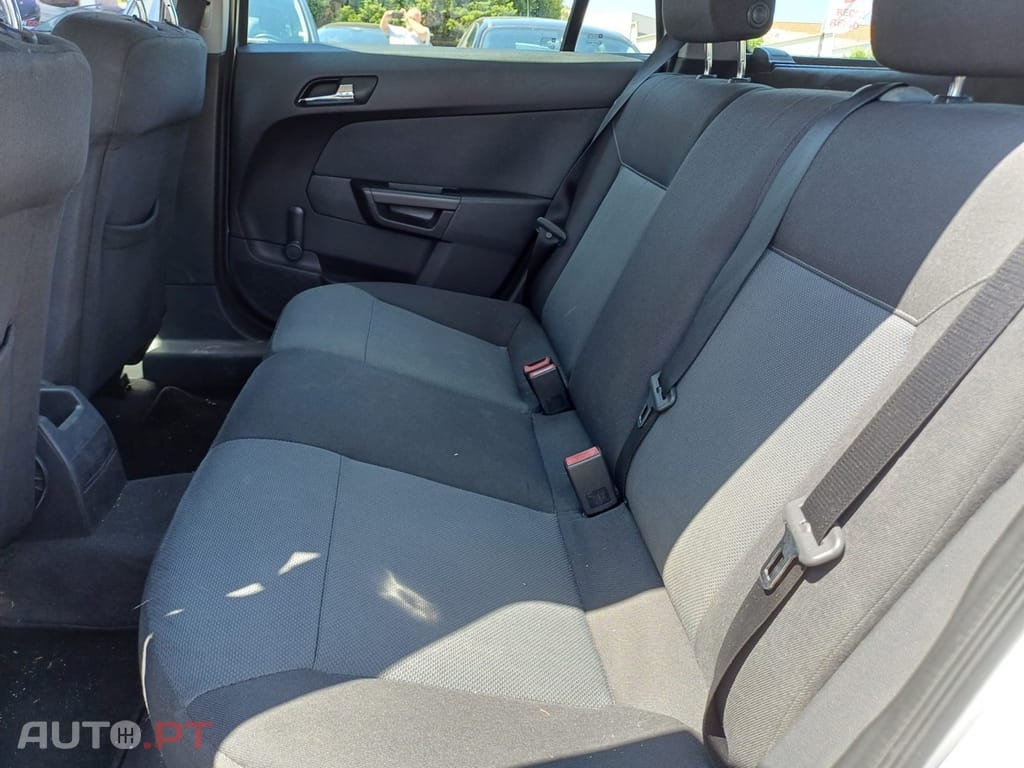 Opel Astra Caravan 1.7 CDTi Elegance