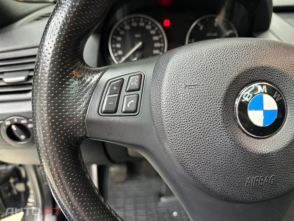 BMW X1 18 d sDrive Pack M
