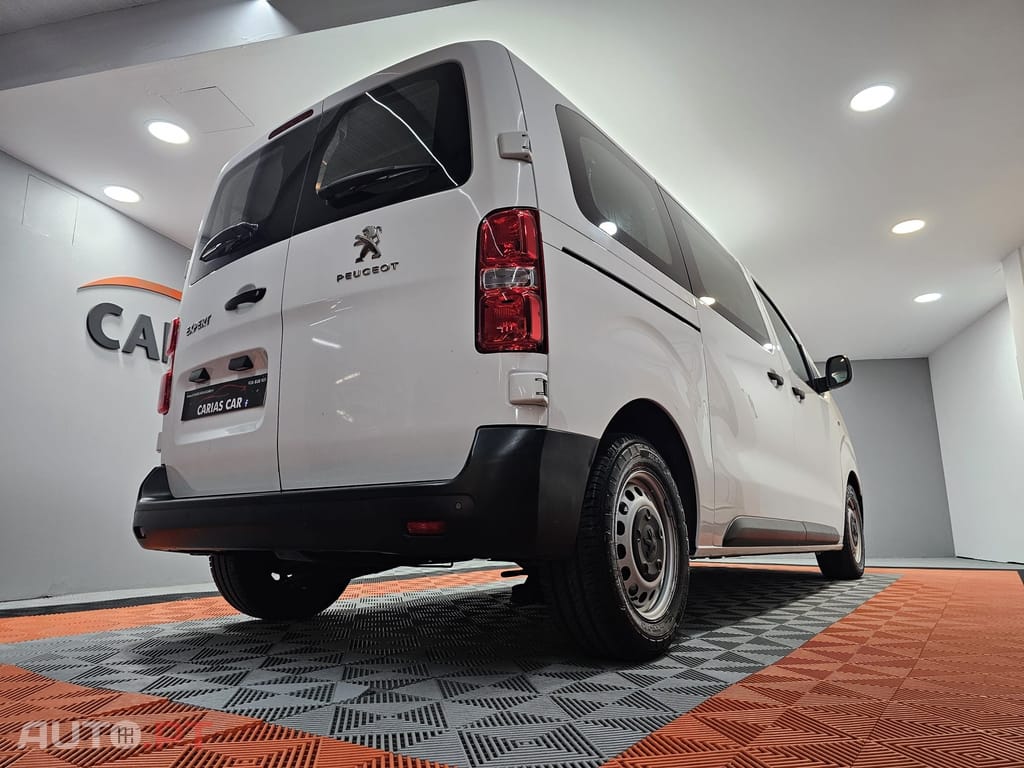 Peugeot Expert 1.5 BlueHDi L2H1 Standard