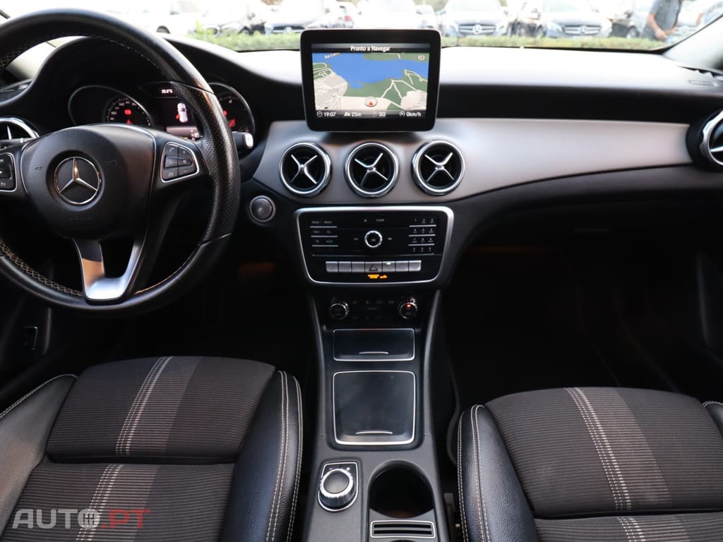 Mercedes-Benz GLA 180 CDI 7G-DCT Edition 1
