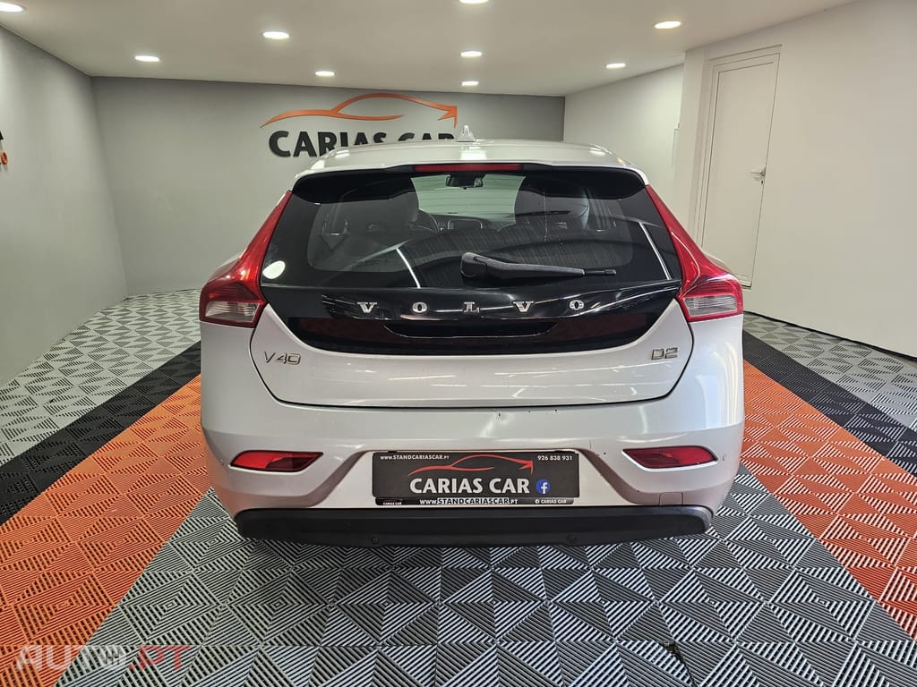 Volvo V40 1.6 D2 Kinetic