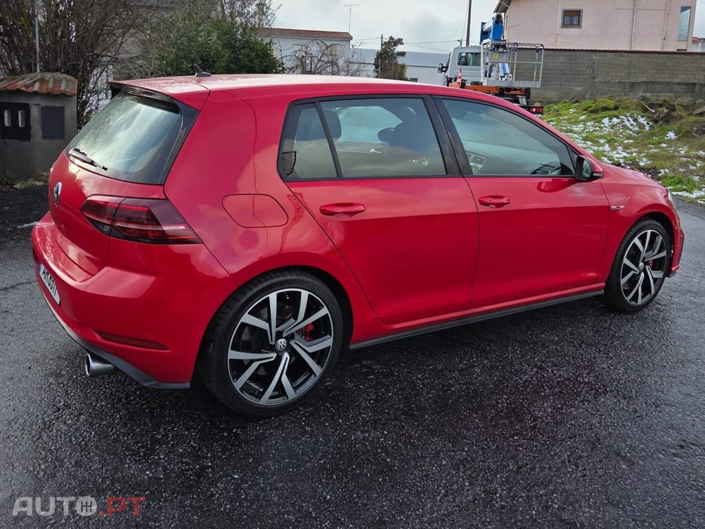 Volkswagen Golf 2.0 TSi GTi DSG Performance