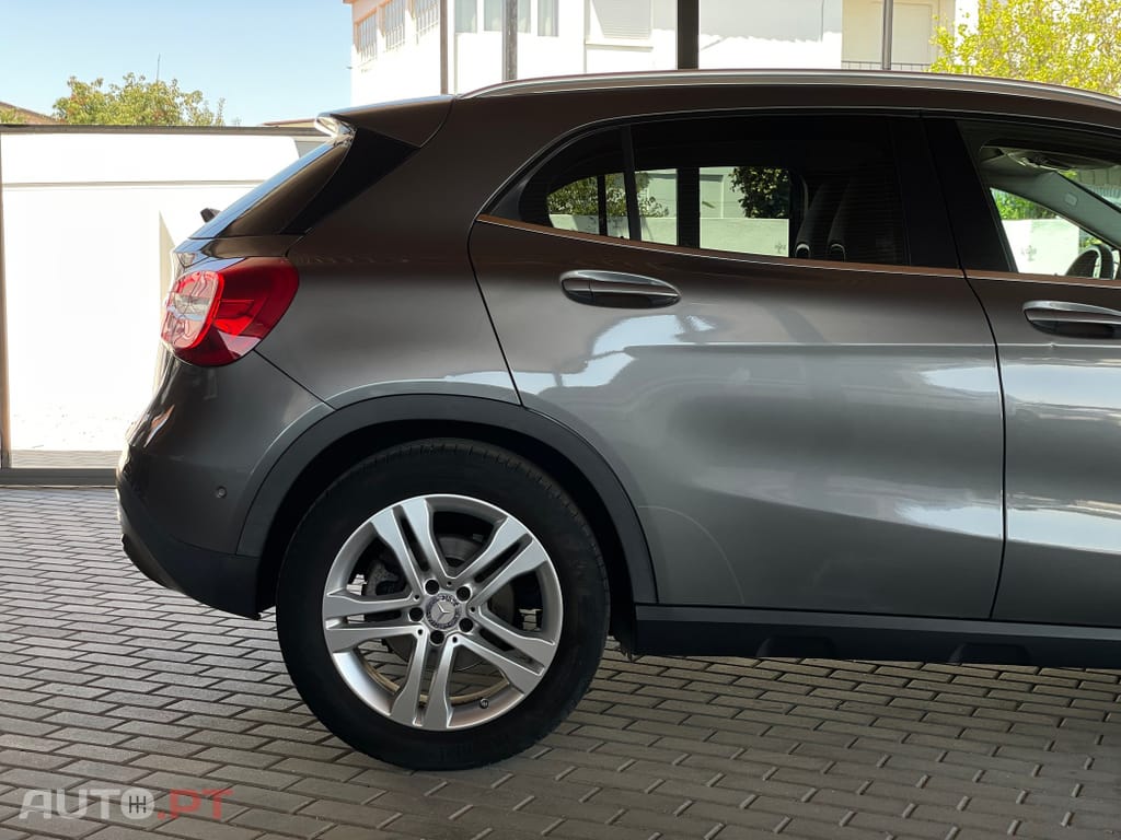 Mercedes-Benz GLA 180 d Urban
