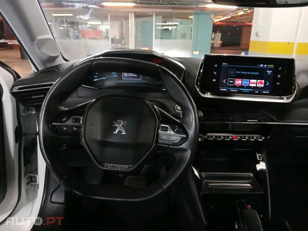 Peugeot E-208 50 kWh Allure