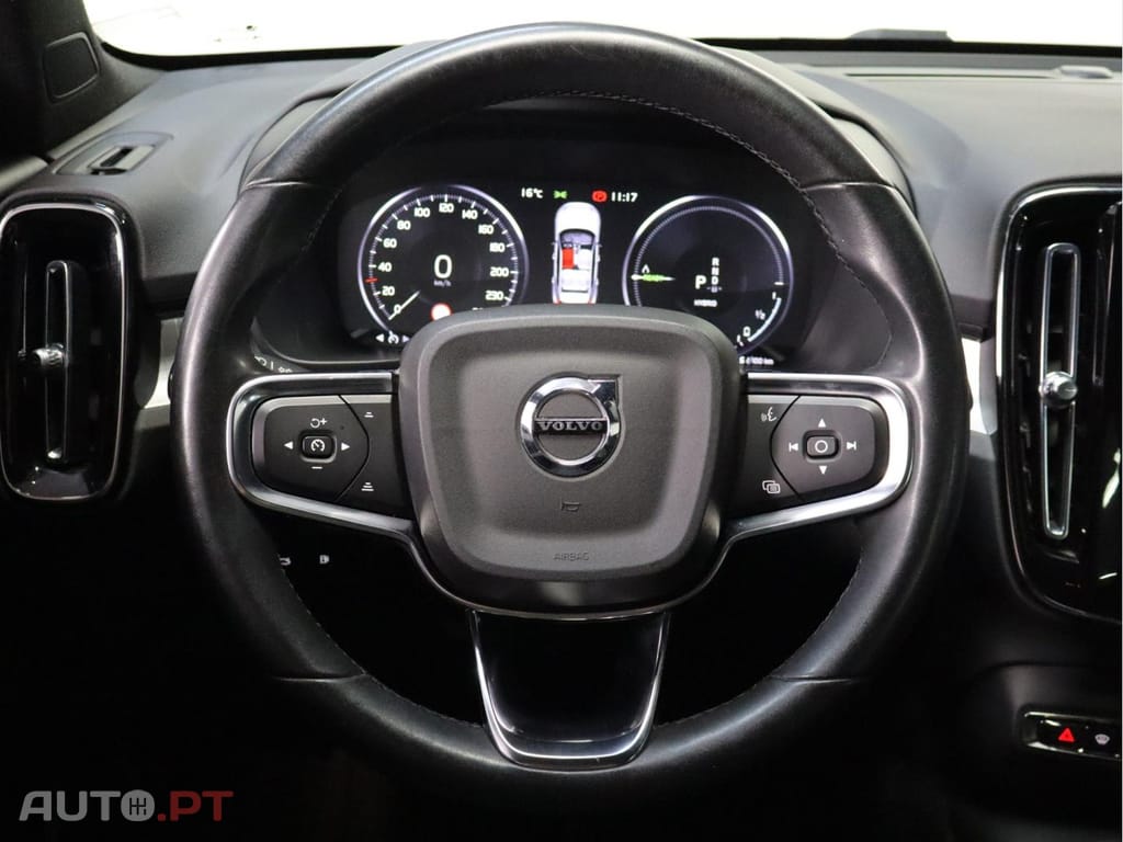 Volvo XC40 1.5 T4 PHEV Core